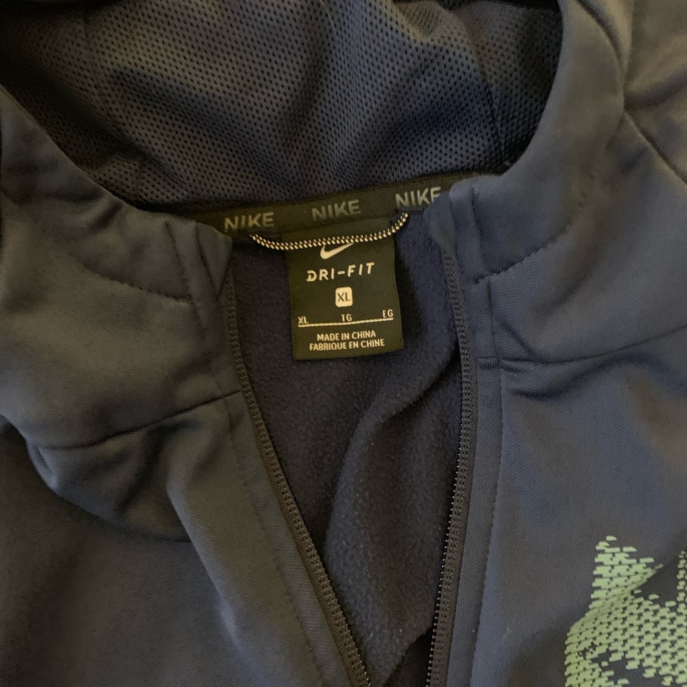 Jacket - Picture 2 of 2